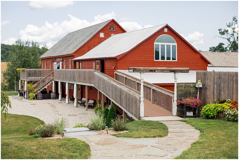 Lakota’s Farm Weddings and Events