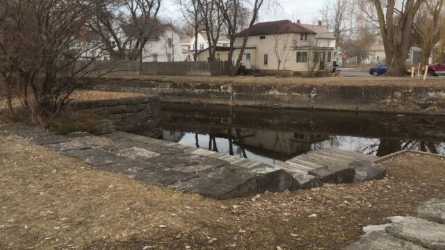 Martindale Boat Basin Park on the Feeder Canal Trail